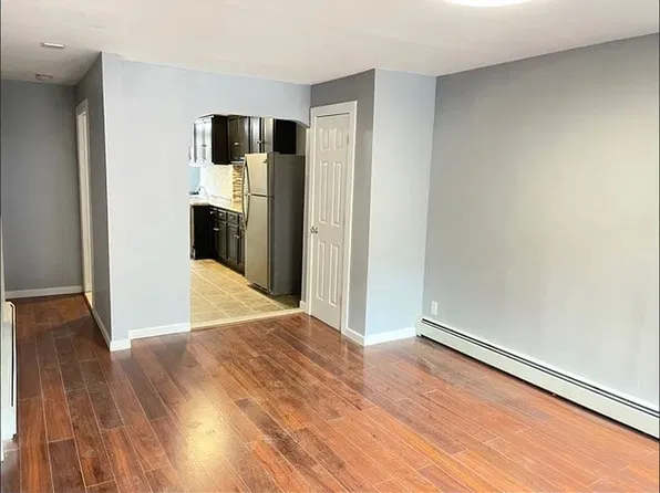 617 Halsey St, Brooklyn, NY 11233
