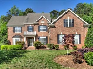 412 Castlestone Ln, Matthews, NC 28104