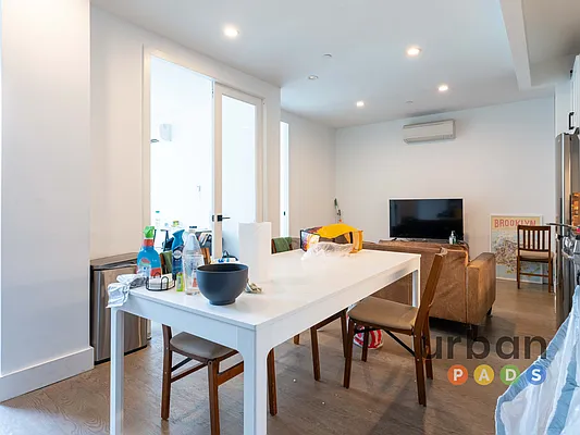 Rented by Urban Pads | media 32
