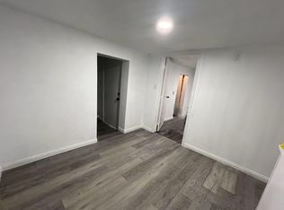 11606 Wood St #D, Lamont, CA 93241