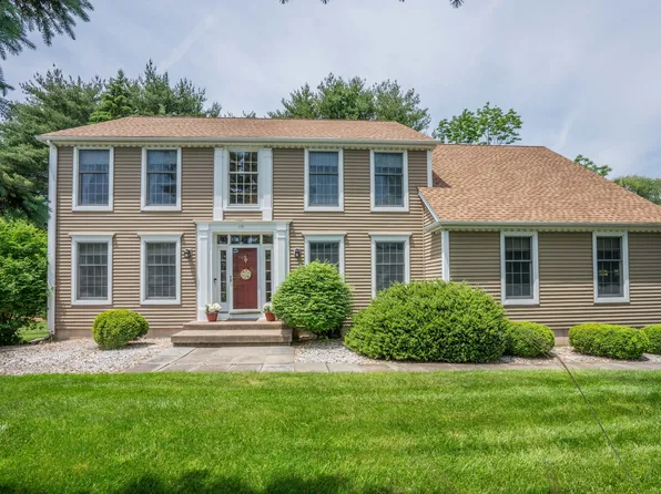 119 Spring Wood Lane, Bloomfield, CT 06002