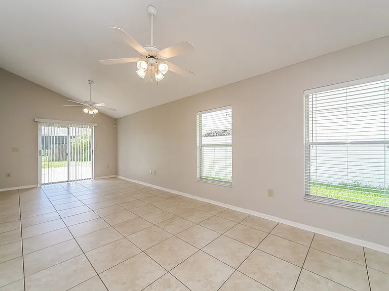 11904 Atlin Dr — Photo 4