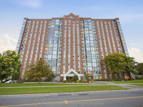 2760 Carousel Cres #1710, Ottawa, ON K1T 2N4