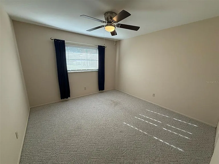4270 Ascot Dr — Photo 18