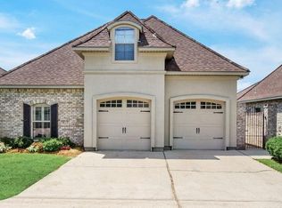 113 Saint Calais Pl, Madisonville, LA 70447