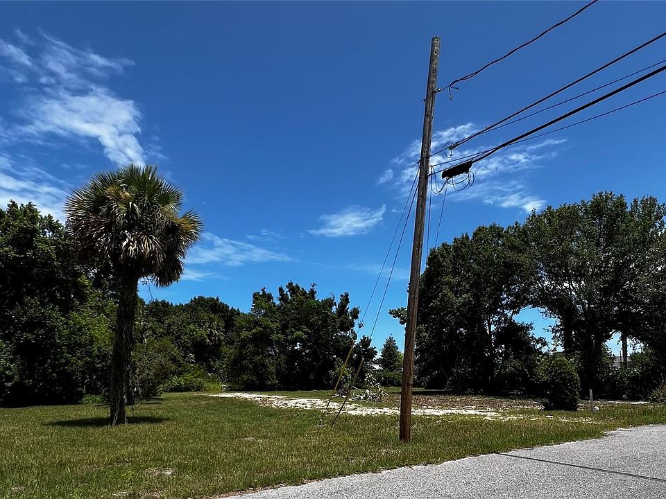 1st image of 3880 17TH AVENUE