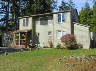 5425 Canary Rd, Florence, OR 97439