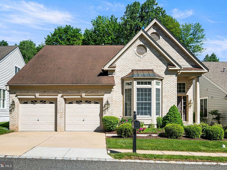 1st image of 45 S Valentine Dr