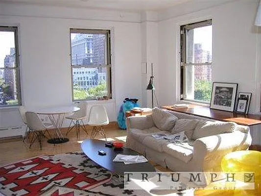 Rented by Triumph Property Group | media 9