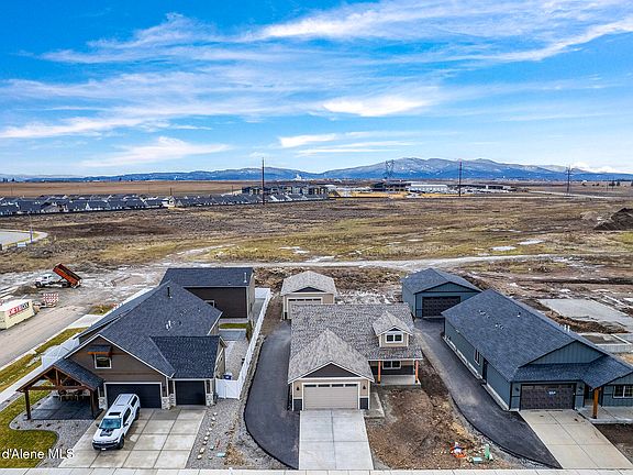 3rd image of 8892 W Swather Ave