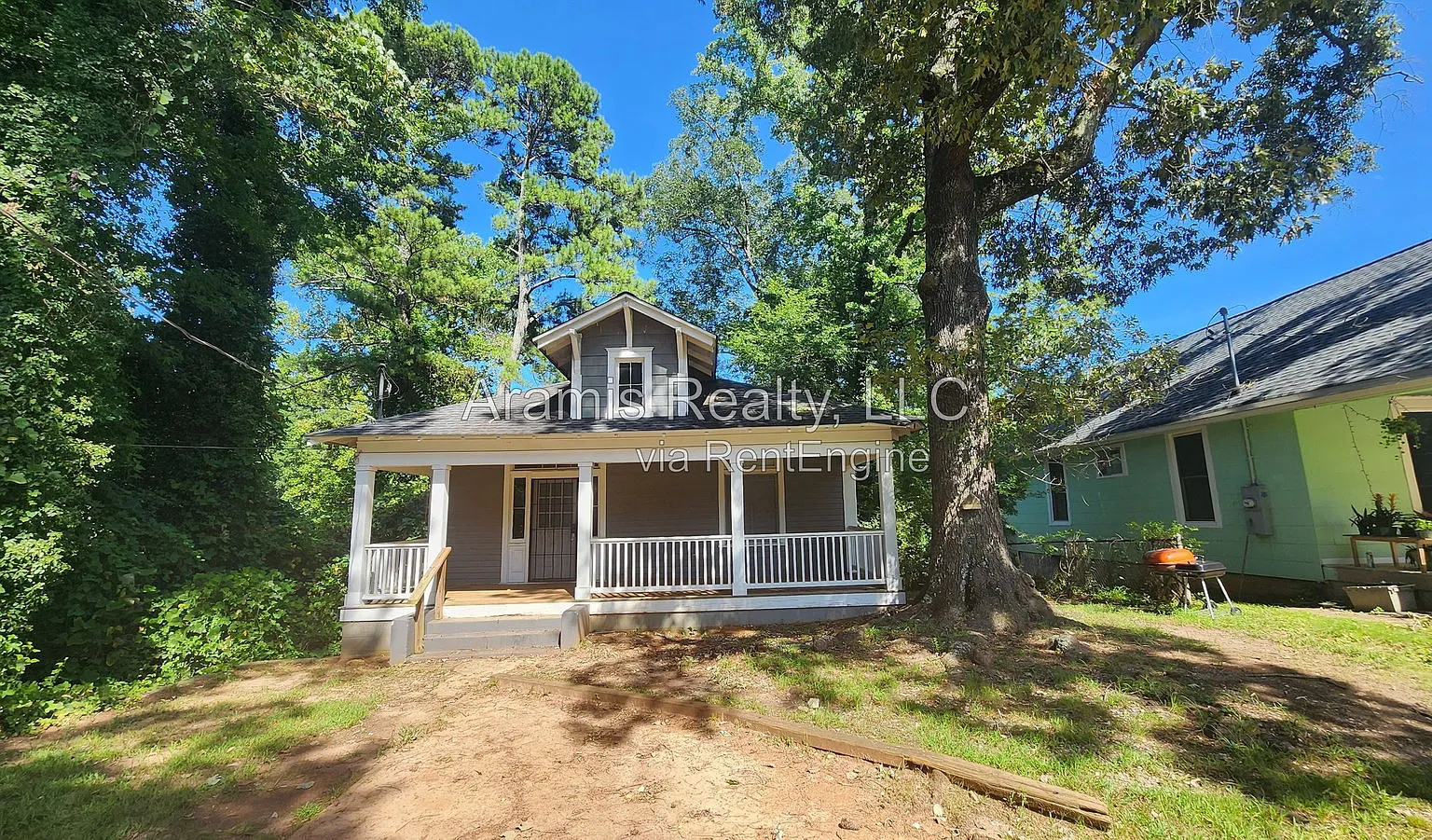 3 bed, 2.0 bath, 1180 sqft, $1,750 — Photo 1