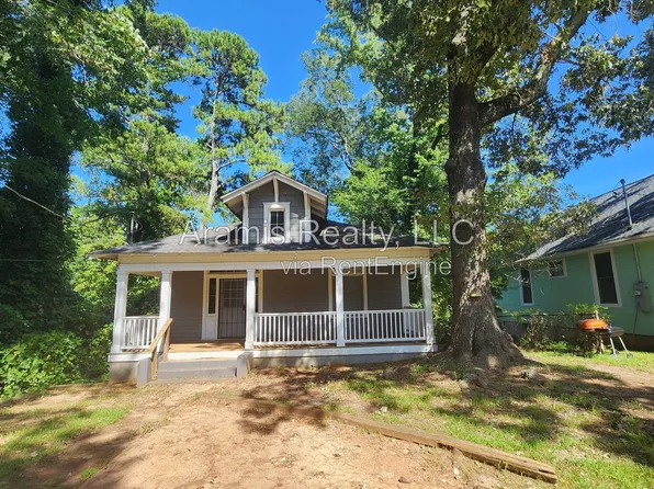 56 Polar Rock Rd SW, Atlanta, GA 30315