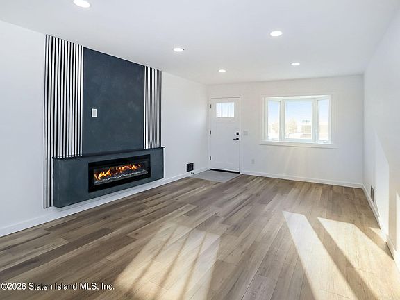 2nd image of 14 Reid Ave
