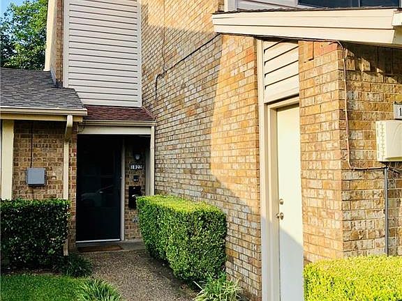 2nd image of 1822 Greenspring Cir