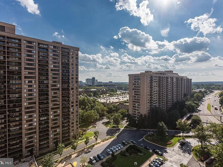 3701 S George Mason Dr #1702N — Photo 27