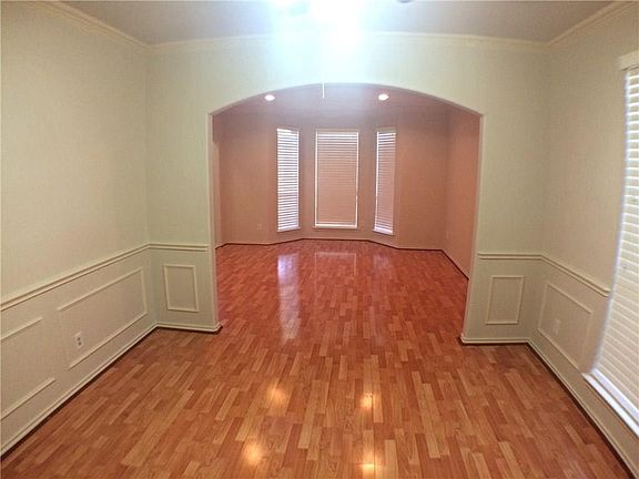 5th image of 3809 Sagewood Ct