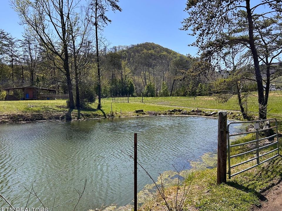 1st image of 275 Republican Hill Rd