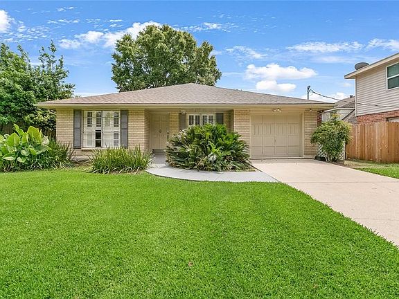 2nd image of 4404 Avron Blvd