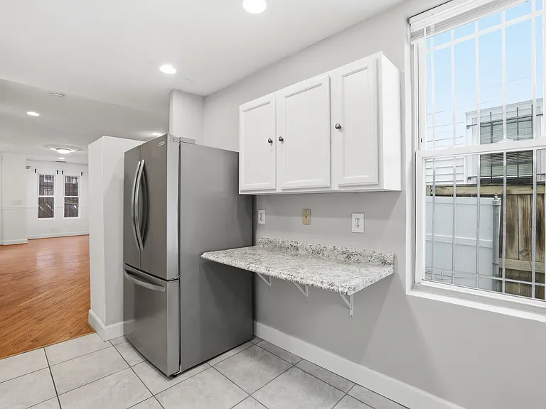 1320 Florida Ave NE — Photo 14