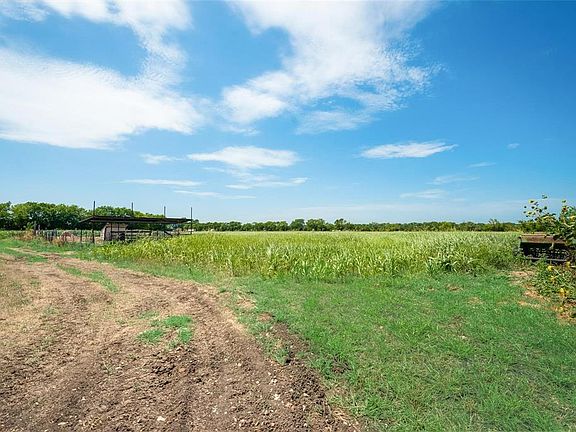 4th image of 321 S Smith Dr Lot 1