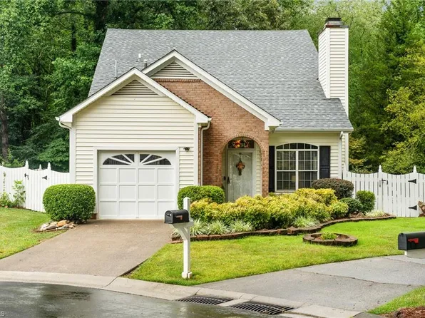 2849 Wynfield Crossing Ln, Winston Salem, NC 27103