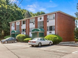 2 Colonial Dr #E2-5, Andover, MA 01810