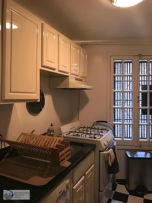 Rented by Metropolitan Property Group | media 3