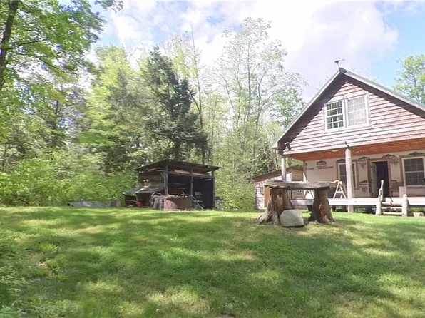 207 Cherry Ln #11, Cincinnatus, NY 13040