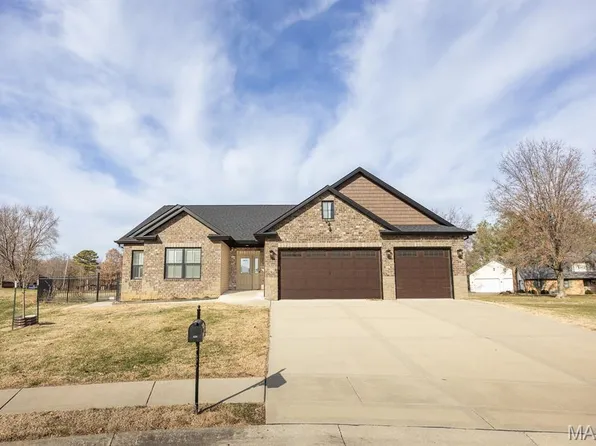 624 Briar Meadow Ct, Troy, IL 62294