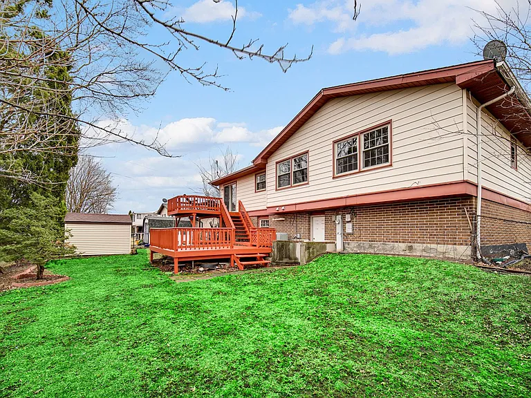 541 S Warrington Rd — Photo 21
