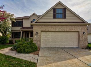 5424 Eagle Trace Dr, Sylvania, OH 43560