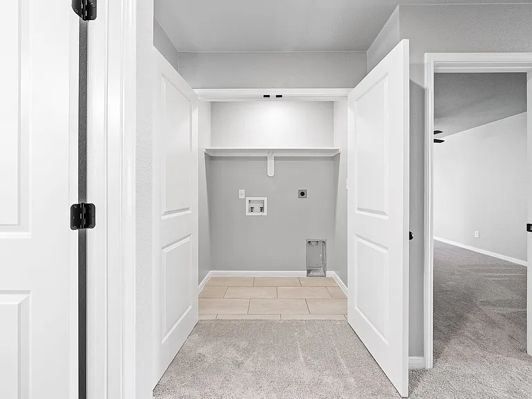 810 Meiomi Dr — Photo 14