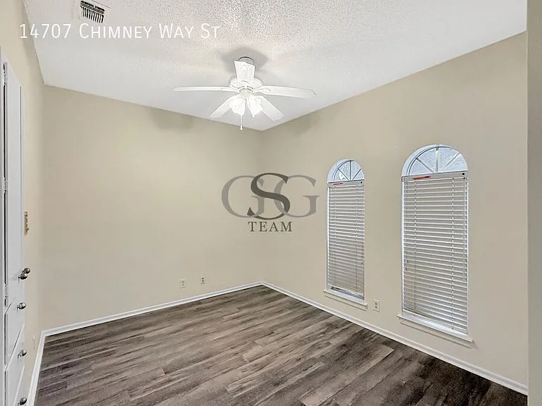 14707 Chimney Way St — Photo 9