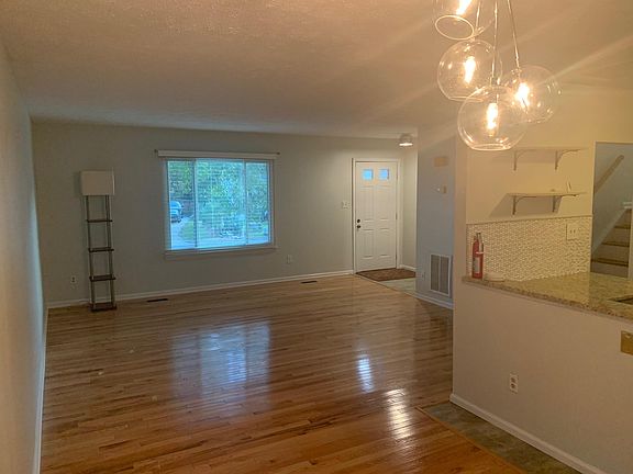 2nd image of 46 Celtic Dr