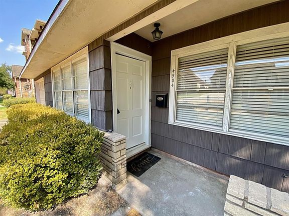 2nd image of 4904 Tamarisk St