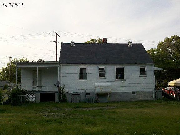 3rd image of 2710 Walmsley Blvd
