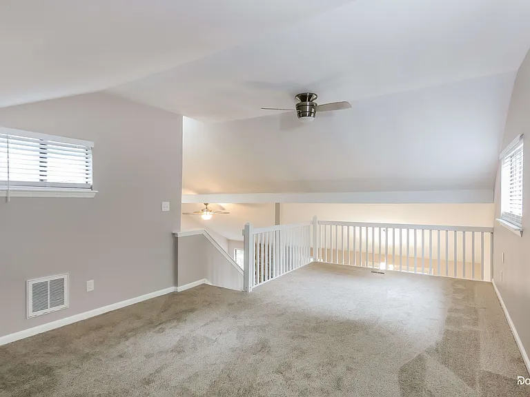 2201 Mary Ann Dr — Photo 12
