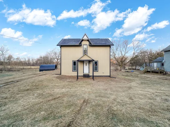 10034 Pulaski Rd, Hanover, MI 49241