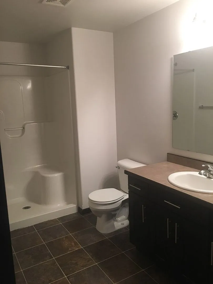 3 Bed 2.5 Bath Twin Home — Photo 3