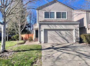 1706 Champagne Pl, Petaluma, CA 94954