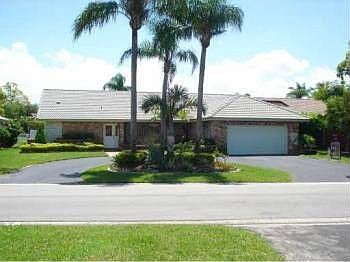 2nd image of 433 NW 105th Dr