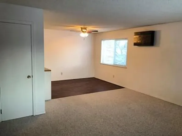 304 S Pine St APT 3, Ellensburg, WA 98926