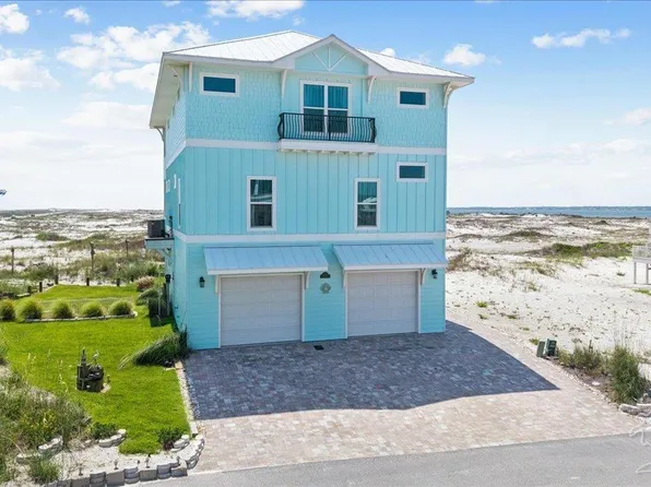 1401 Sailmaker Way, Navarre, FL 32566