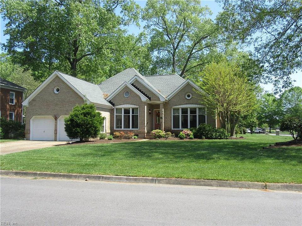 1st image of 825 Birch Forest Ct