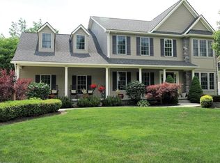 126 Cheshire Rd, Hudson, OH 44236