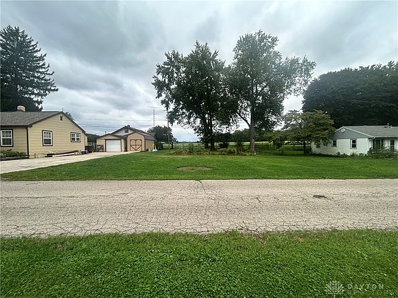 4th image of 336 Sycamore Rd