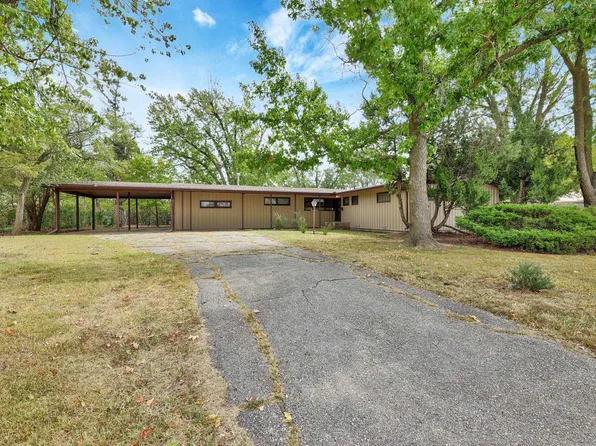 2354 N Yale Ave, Wichita, KS 67220