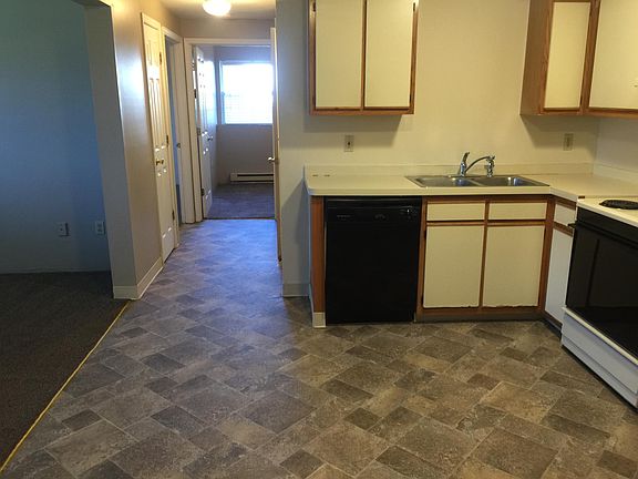 4th image of 6826 Plaza Dr APT 8