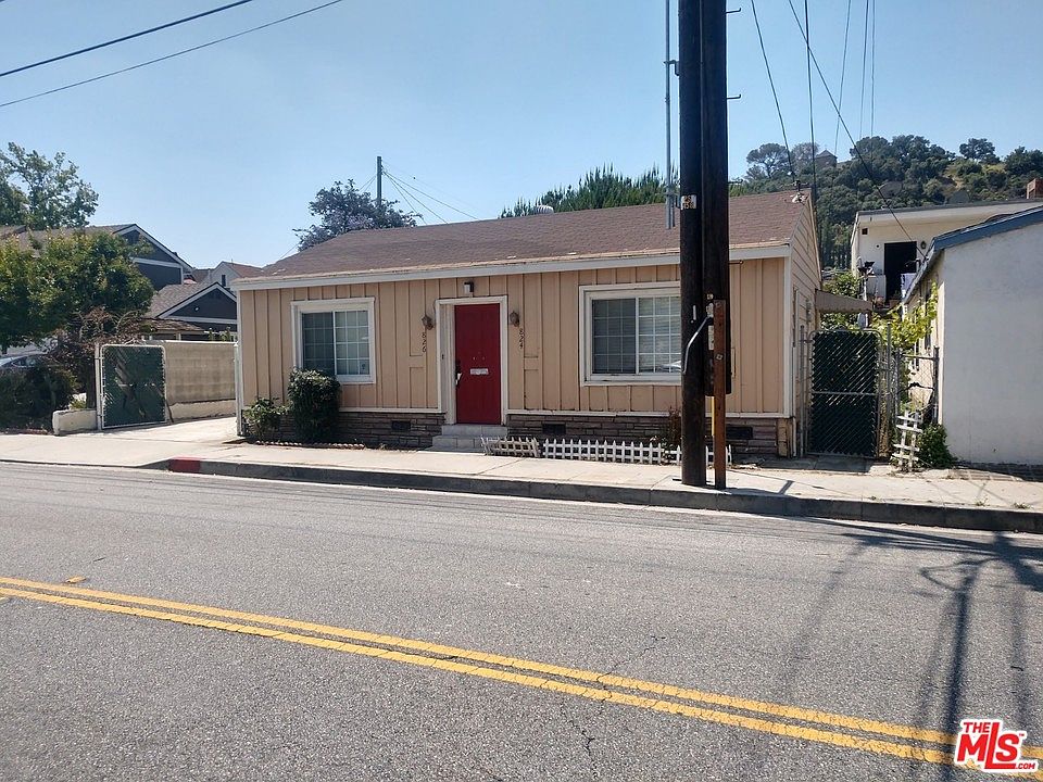 1st image of 824 E Palmer Ave