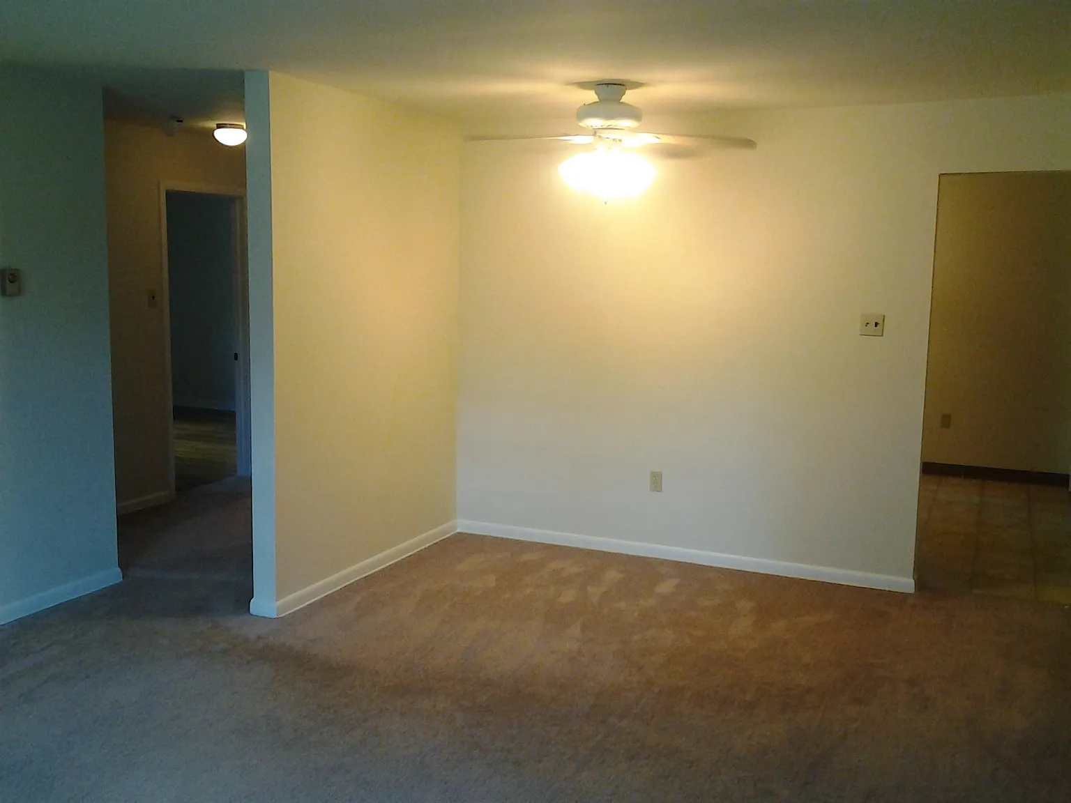 2 bed, 1.5 bath, 850 sqft, $1,550 — Photo 4
